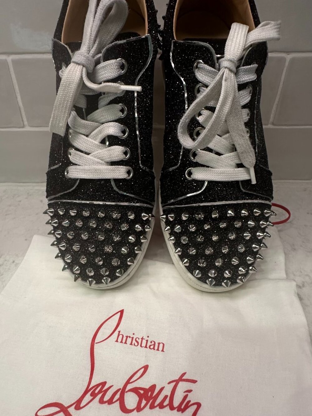 CHRISTIAN LOUBOUTIN VIERA 2 BLACK GLITTER LEATHER & SILVER STUDDED SNEAKERS EUC